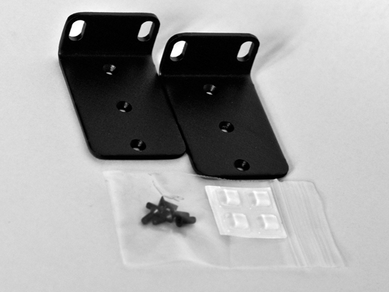 ULN-8 or LIO-8 Rack Ear Kit（ご注文後2〜3ヶ月程度で入荷目安）