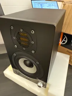 SC204 2-Way, 4" Active Speaker／整備済品